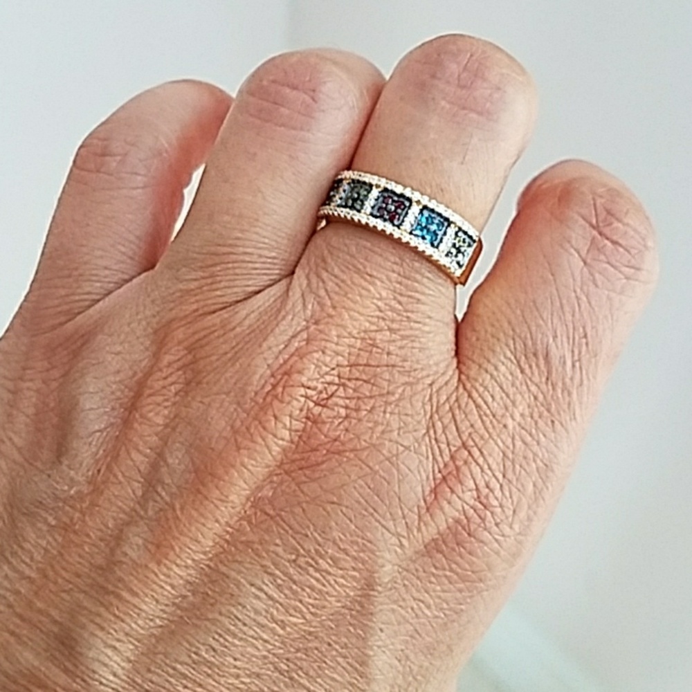 14k yellow gold plated CZ Wedding Band - Picture 2 of 7