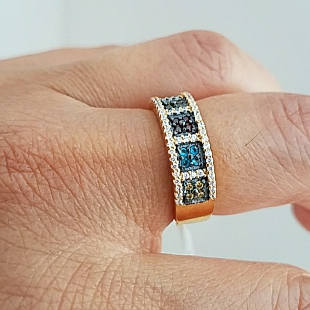 14k yellow gold plated CZ Wedding Band - Picture 7 of 7