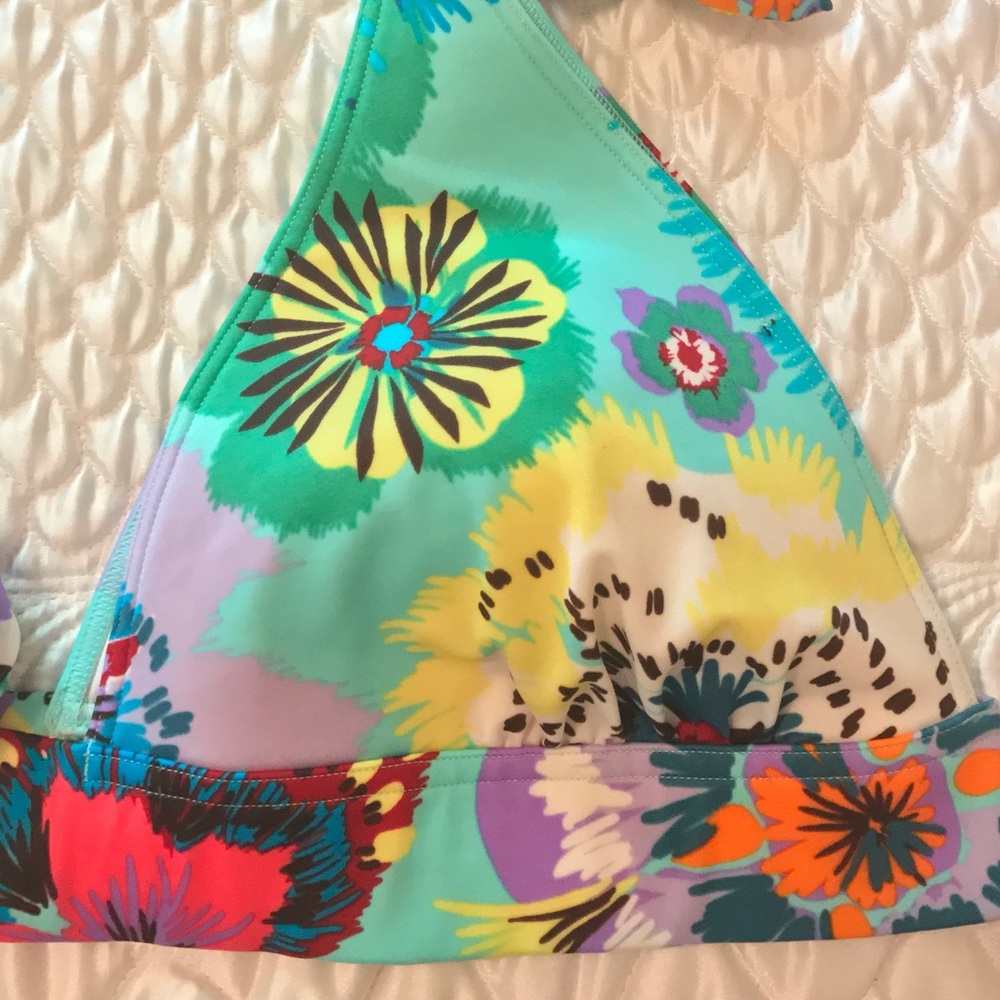 🔅1 Day Sale🔅 VS Floral Print Bikini Top