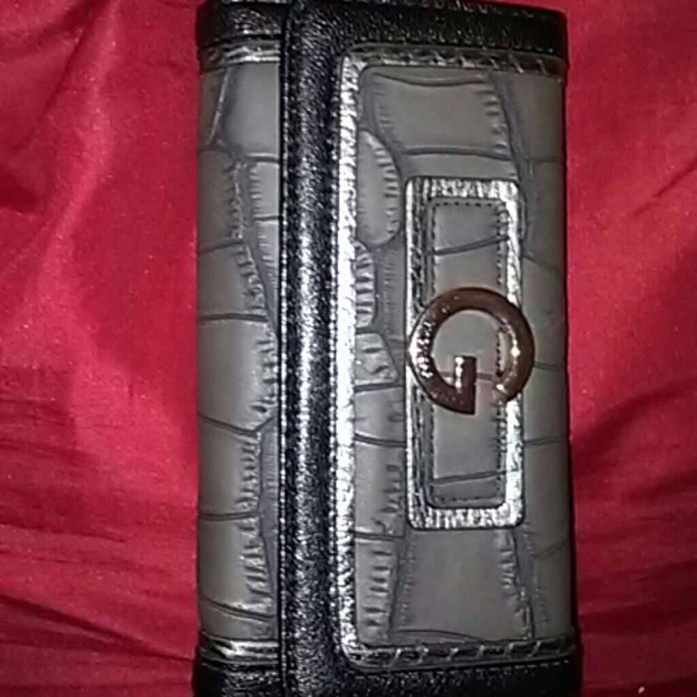 G by Guess wallet