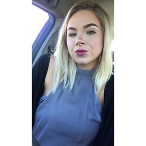 Meet your Posher, Kloey