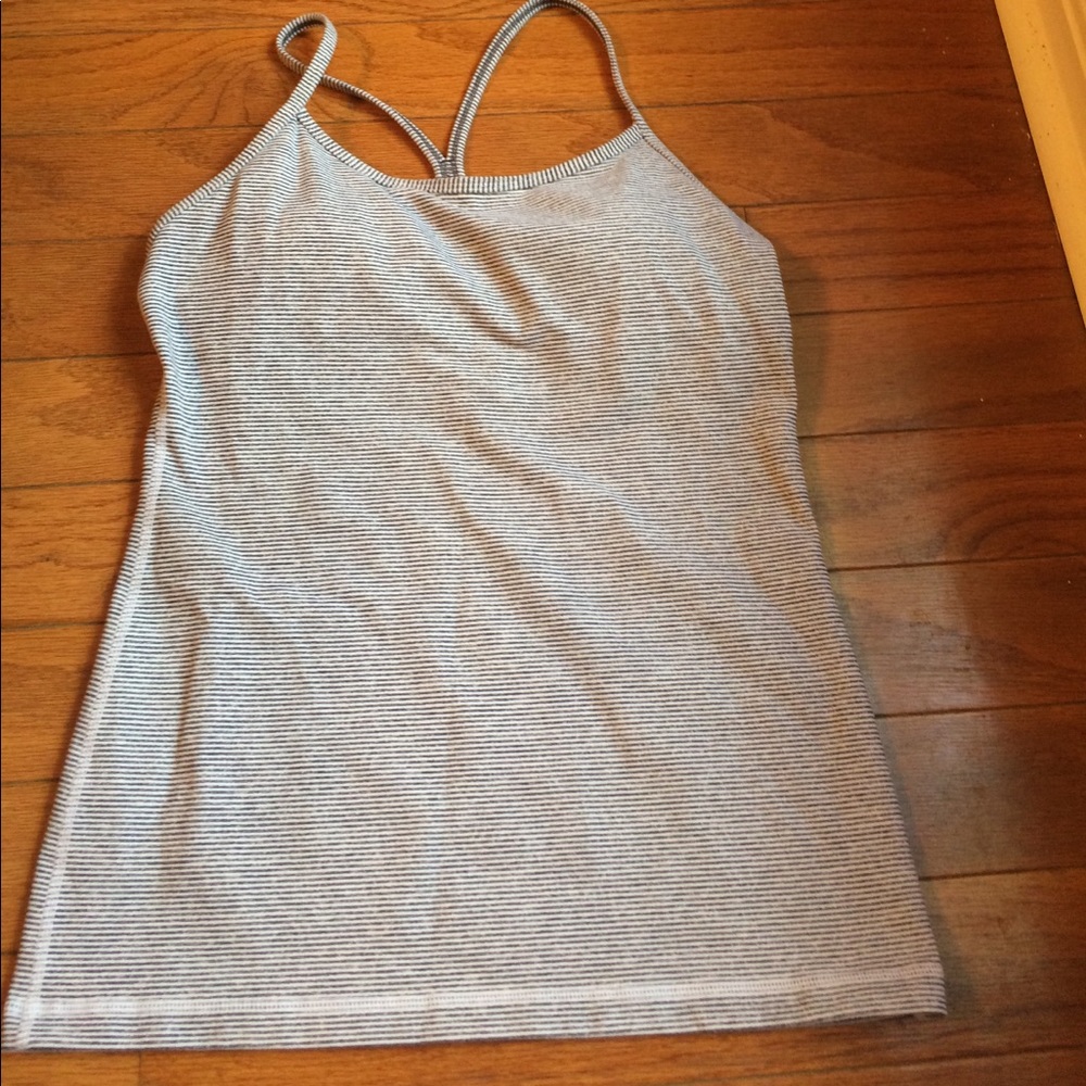 Lululemon work out top