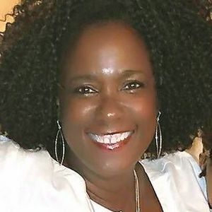 Meet your Posher, Gloria