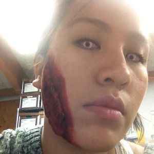 Meet your Posher, Carrie