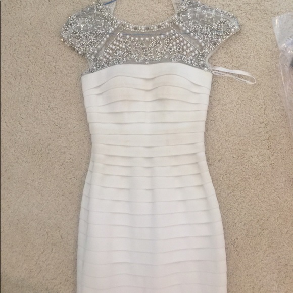Sherri hill white bandage homecoming dress - Picture 2 of 4