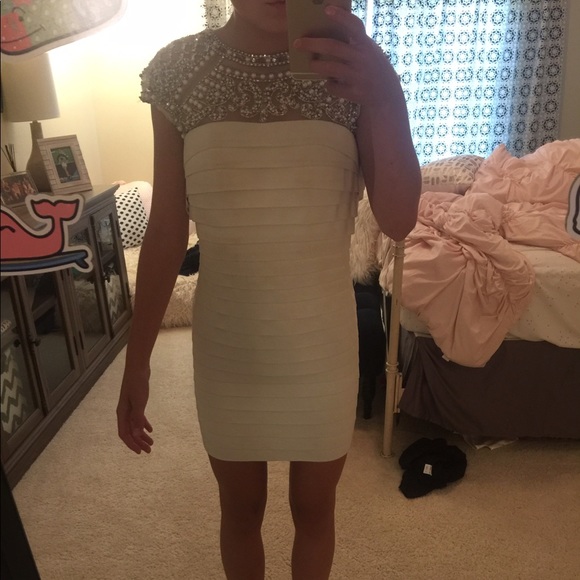 Sherri hill white bandage homecoming dress - Picture 4 of 4