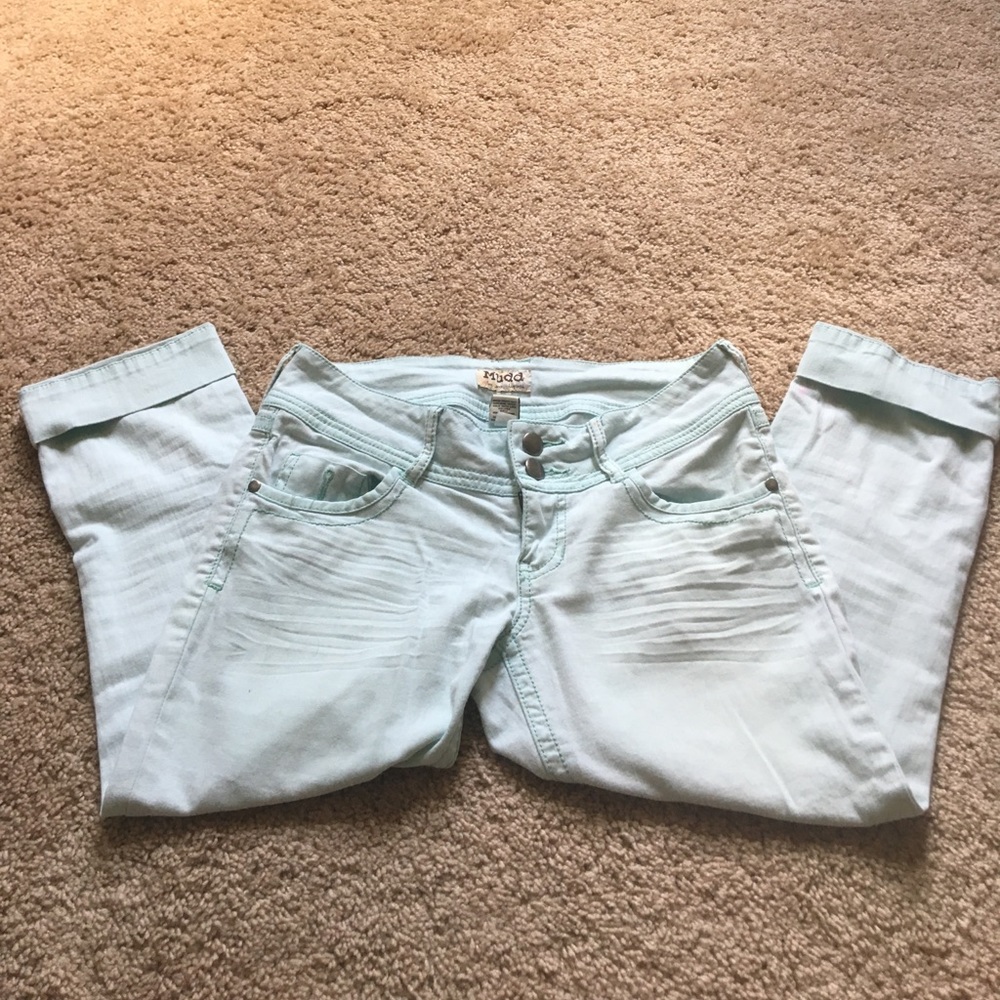 Mudd capris size 5