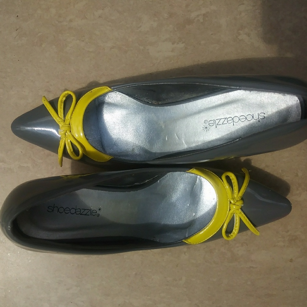 🔶Shoe Dazzle Gray Pumps