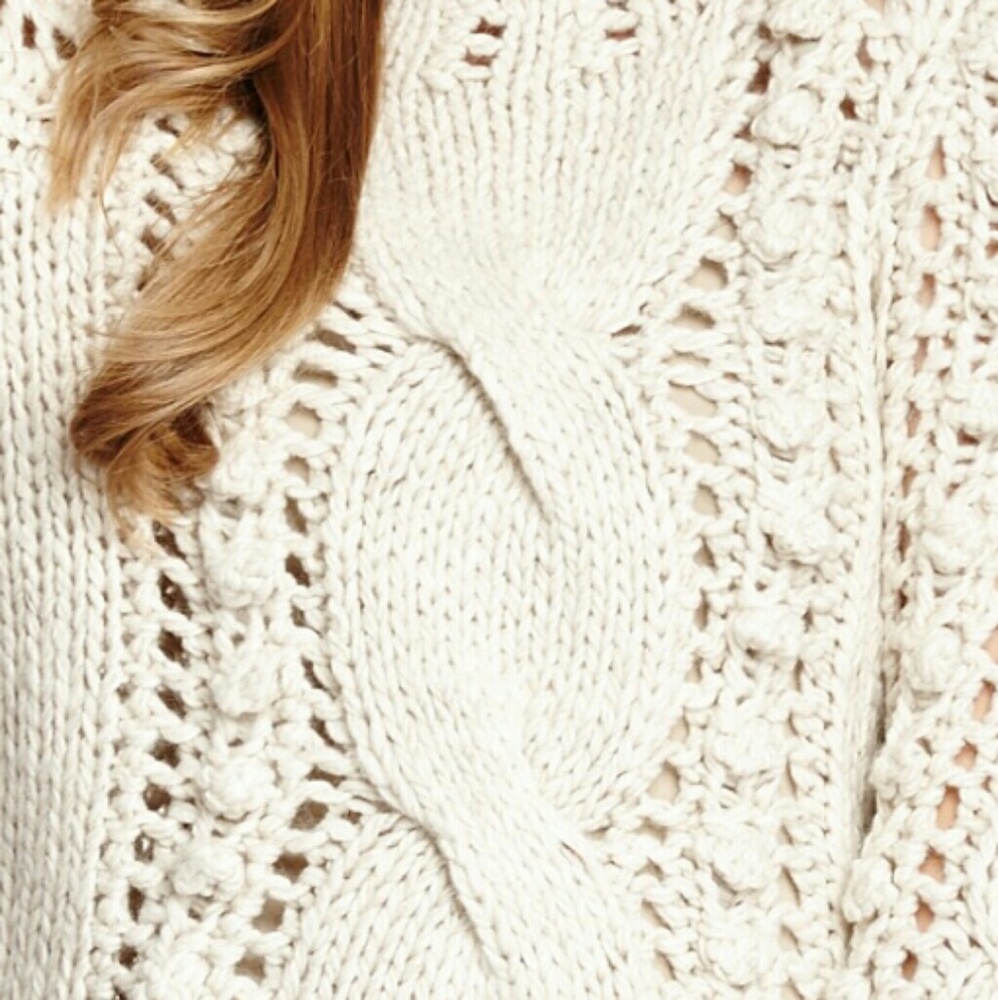 HANDKNIT THICK CABLE KNIT SWEATER - PREMIUM - Picture 3 of 3