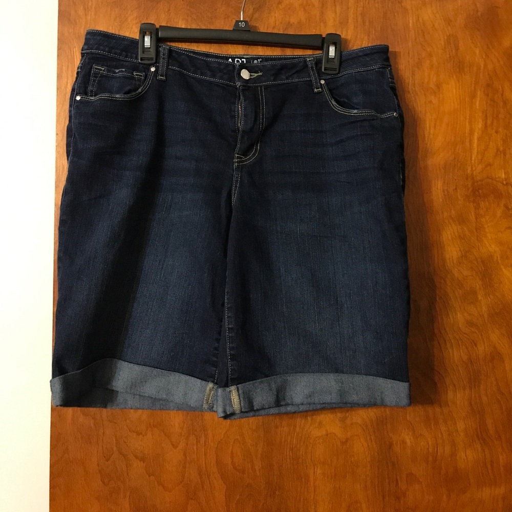 Apt 9 Bermuda Shorts