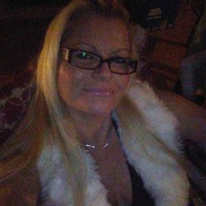 Meet your Posher, Angie