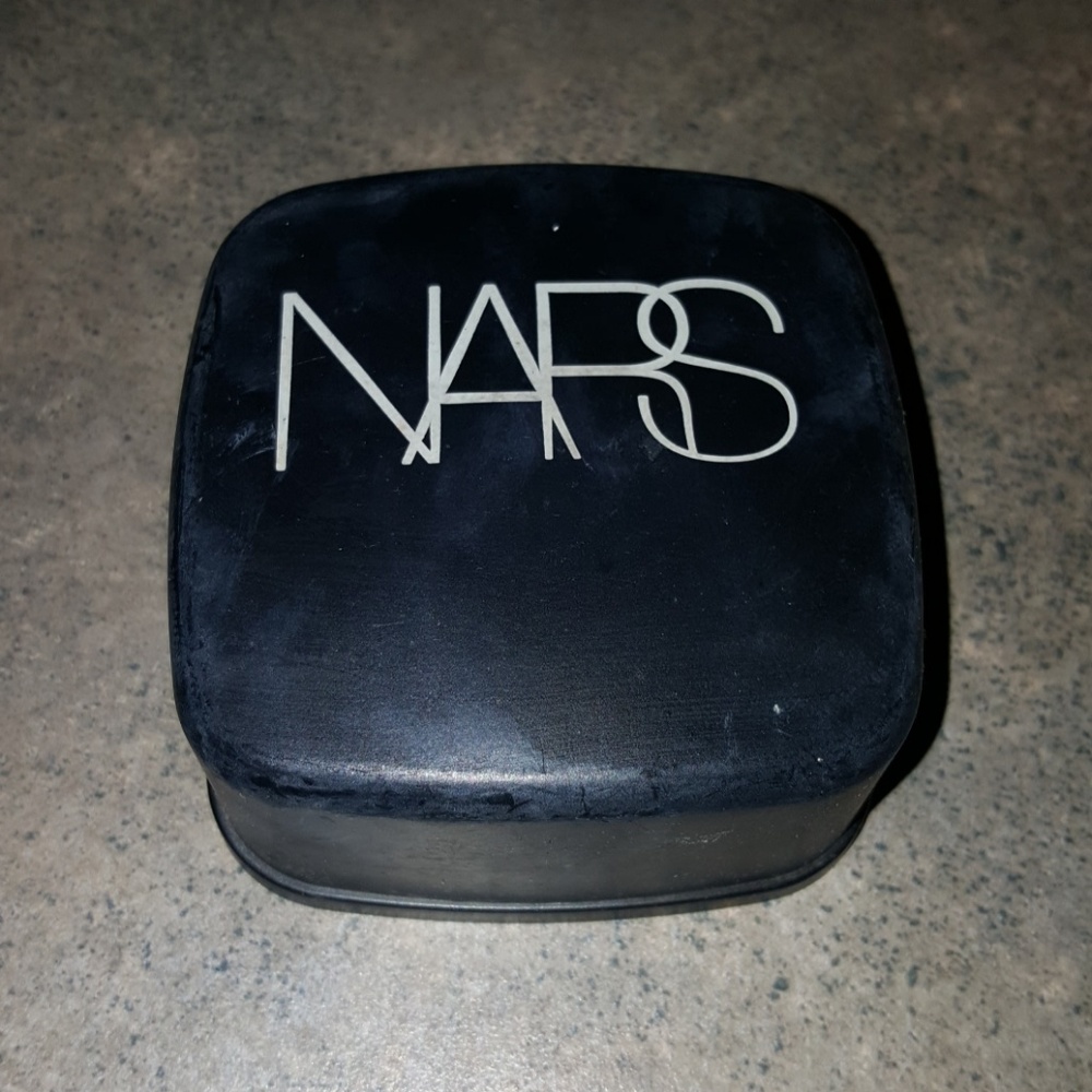 ♡ NEW LISTING ♡  NARS Loose Setting Powder
