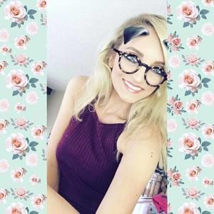 Meet your Posher, Leah