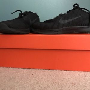 Women's Nike sneakers