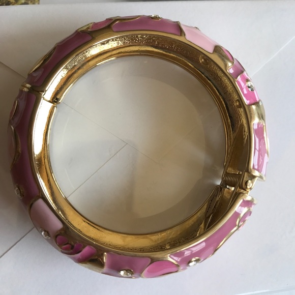 NWT KC hoop earrings & NWOT matching bangle - Picture 4 of 7