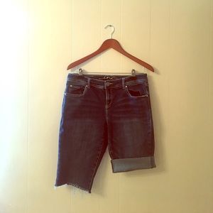 I.N.C. Cut off shorts