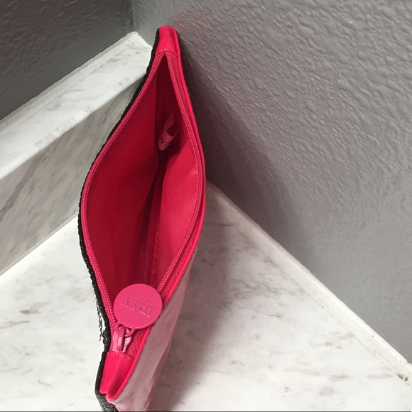 💼 Ipsy cosmetic bag 💼 - Picture 4 of 4