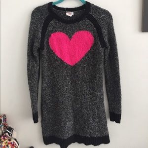 Grey sweater pink heart