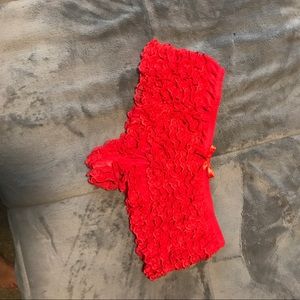 red ruffle booty shorts