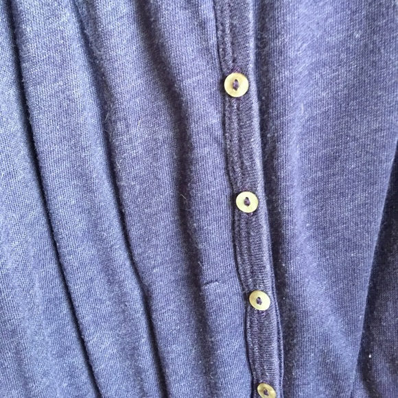 Adorable Lightweight Sweater - Picture 3 of 3