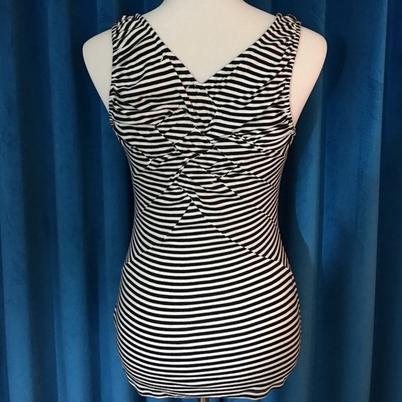 VGUC ANTHROPOLOGIE tank - Picture 3 of 6