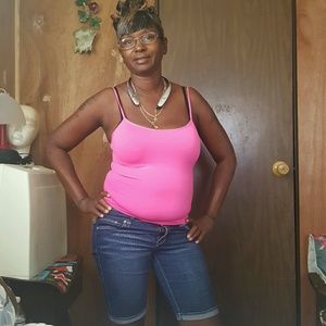 Meet your Posher, Helen