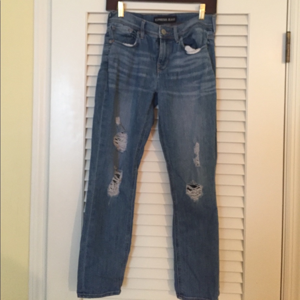 Light blue ripped boyfriend jeans
