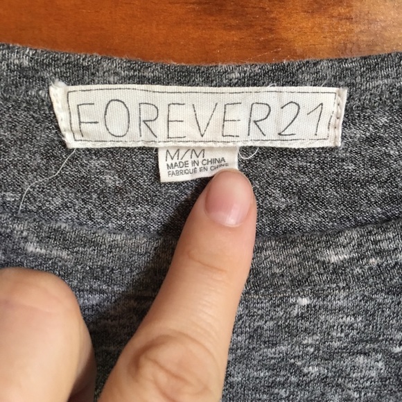 Lightweight Sweater 🌹 - Picture 3 of 4