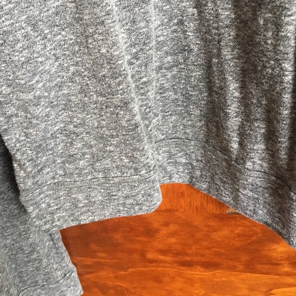 Lightweight Sweater 🌹 - Picture 4 of 4