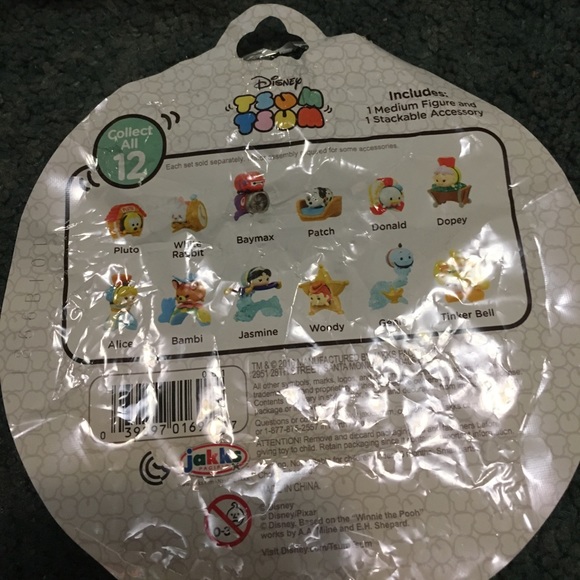 NIP 4/12 series 3 mystery packs NEW. - Picture 5 of 5