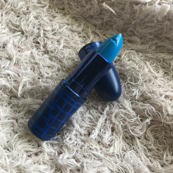 MAC Cosmetics x Chromat "#ShockValue" lipstick - Picture 2 of 2