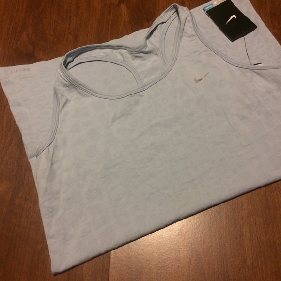 NWT Nike racerback cheetah print tank top - Picture 8 of 8