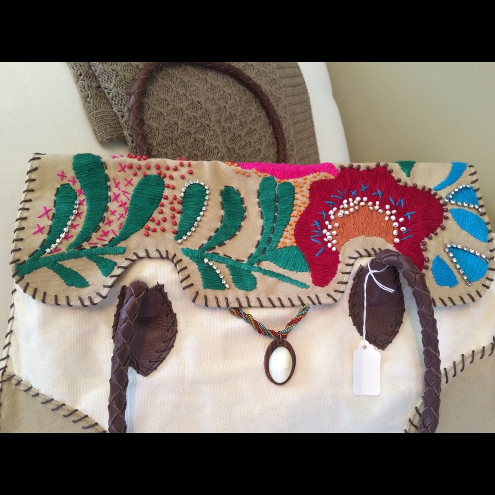 Floral beaded tote - Picture 2 of 7