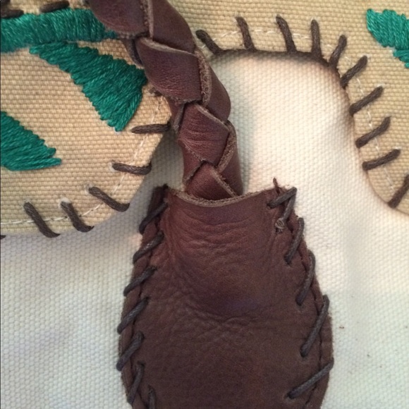 Floral beaded tote - Picture 6 of 7