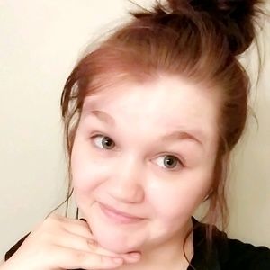 Meet your Posher, Ashlee