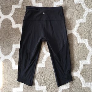 Lululemon Black Crop Yoga Pants