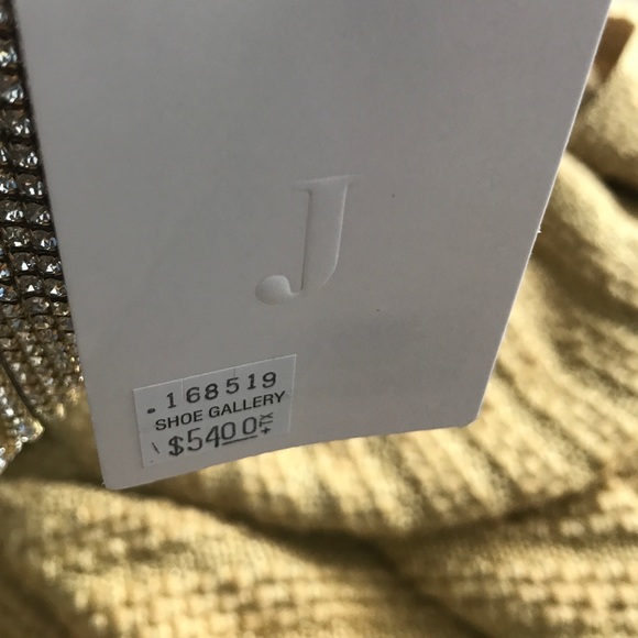 A Small Gold Designer clutch - Picture 7 of 7