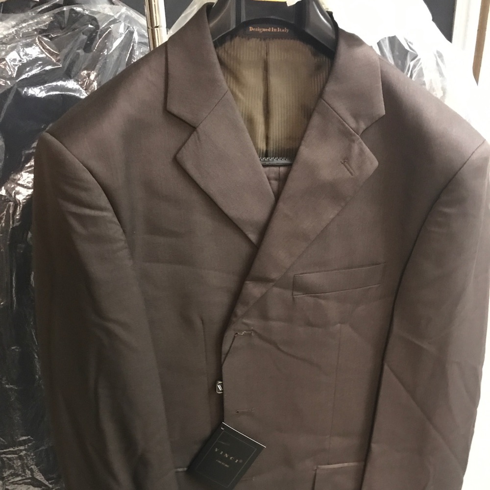 NWT VINCI COUTURE MENS 2pc SUIT SIZE 42S 36W BROWN
