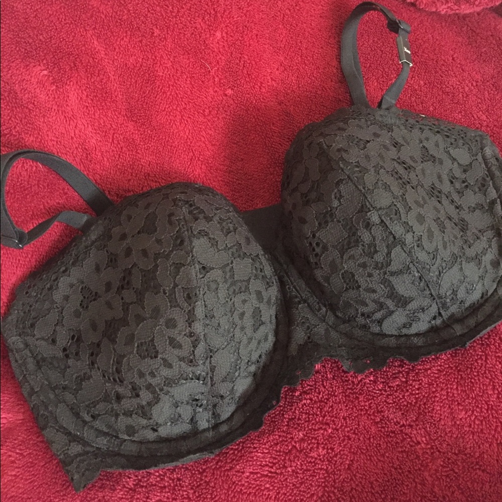 BOLD BY VICTORIAS SECRET 36DD CONVERTIBLE BRA