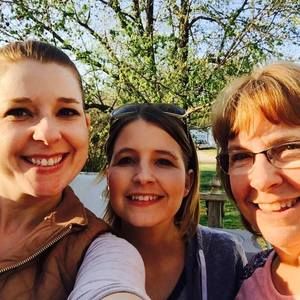 Meet your Posher, Debbie