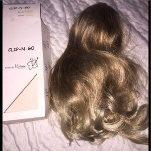 Clip-n-go wig by Victoria