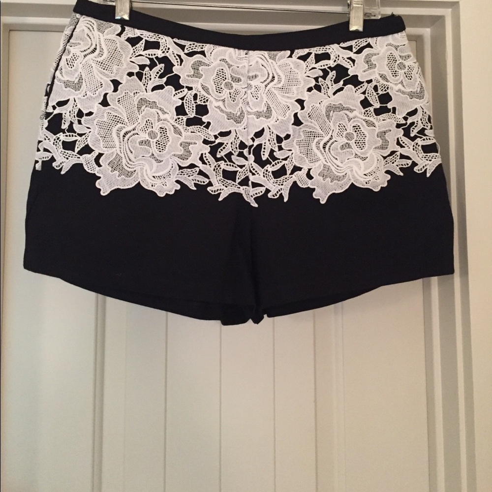 One Market Lace Shorts