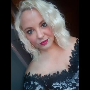 Meet your Posher, Ami