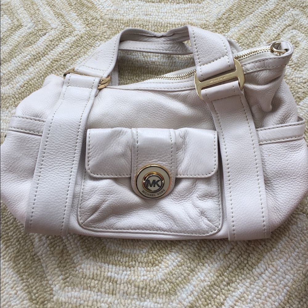 MICHAEL KORS LEATHER BAG