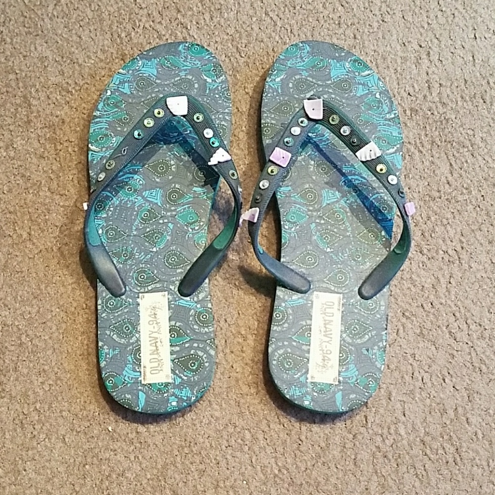 NEW Old Navy shell flip flops - Picture 1 of 3