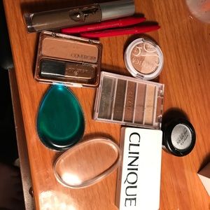 Makeup bundle