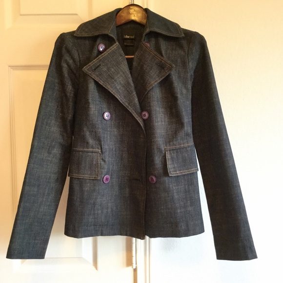 ⬇️PRICE-SASSY LIGHT JACKET🌹 - Picture 2 of 6