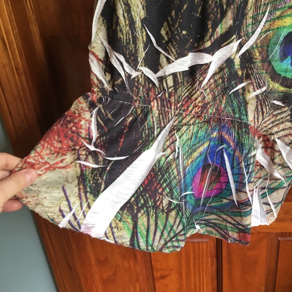 Adorable Patterned Shirt🌸 - Picture 3 of 4