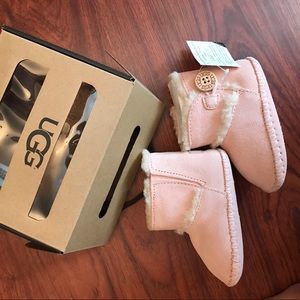 Ugg Lenny size 2/3 brand new