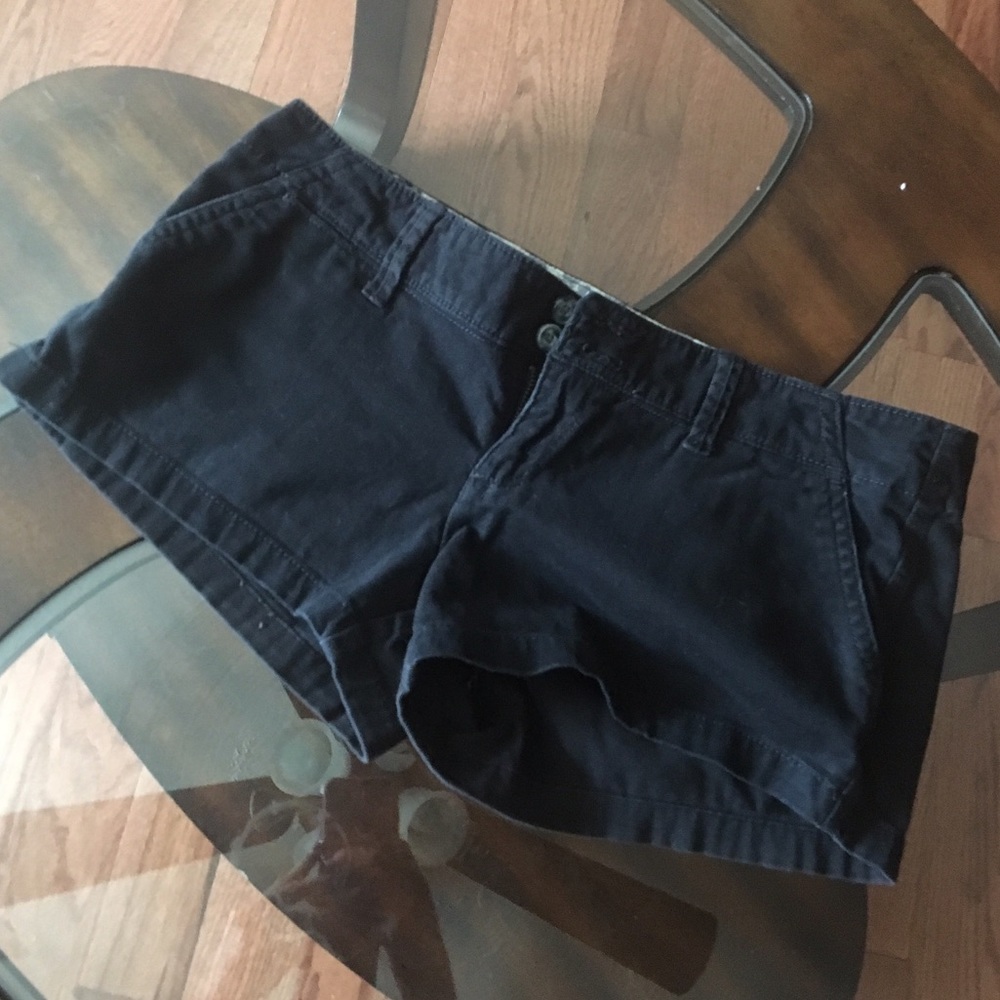 Blank AE shorts